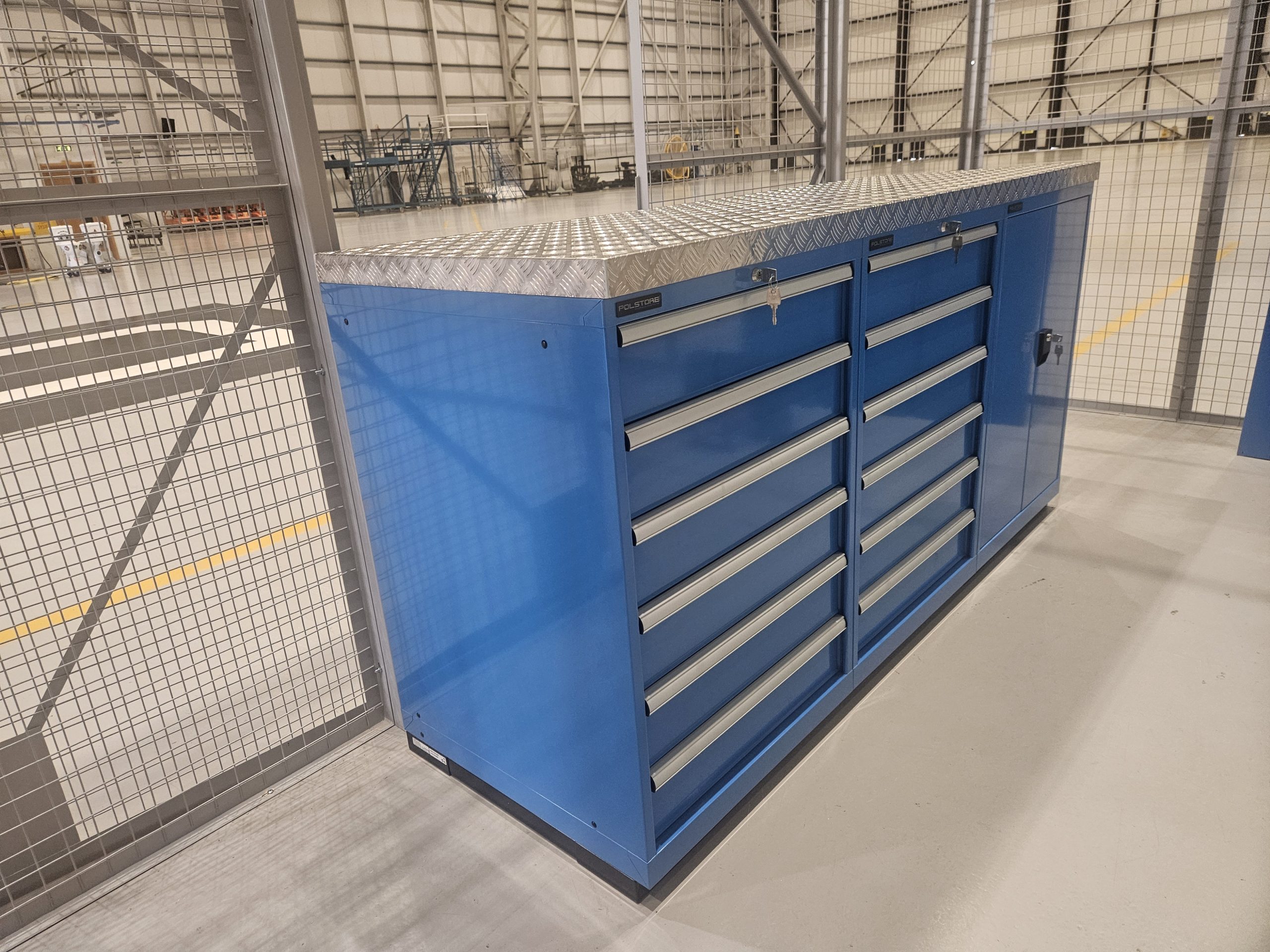 workbench counter chequer plate top