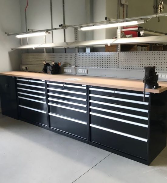 Workshop workbench storage with drawer cabinets